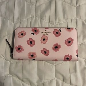 Kate Spade Floral Wallet